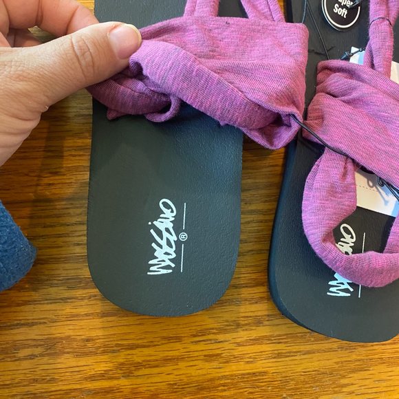 New Mossimo Sandals - Ladies Size 8 - Picture 2 of 4